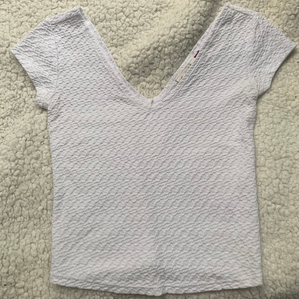 WHITE CROP TOP